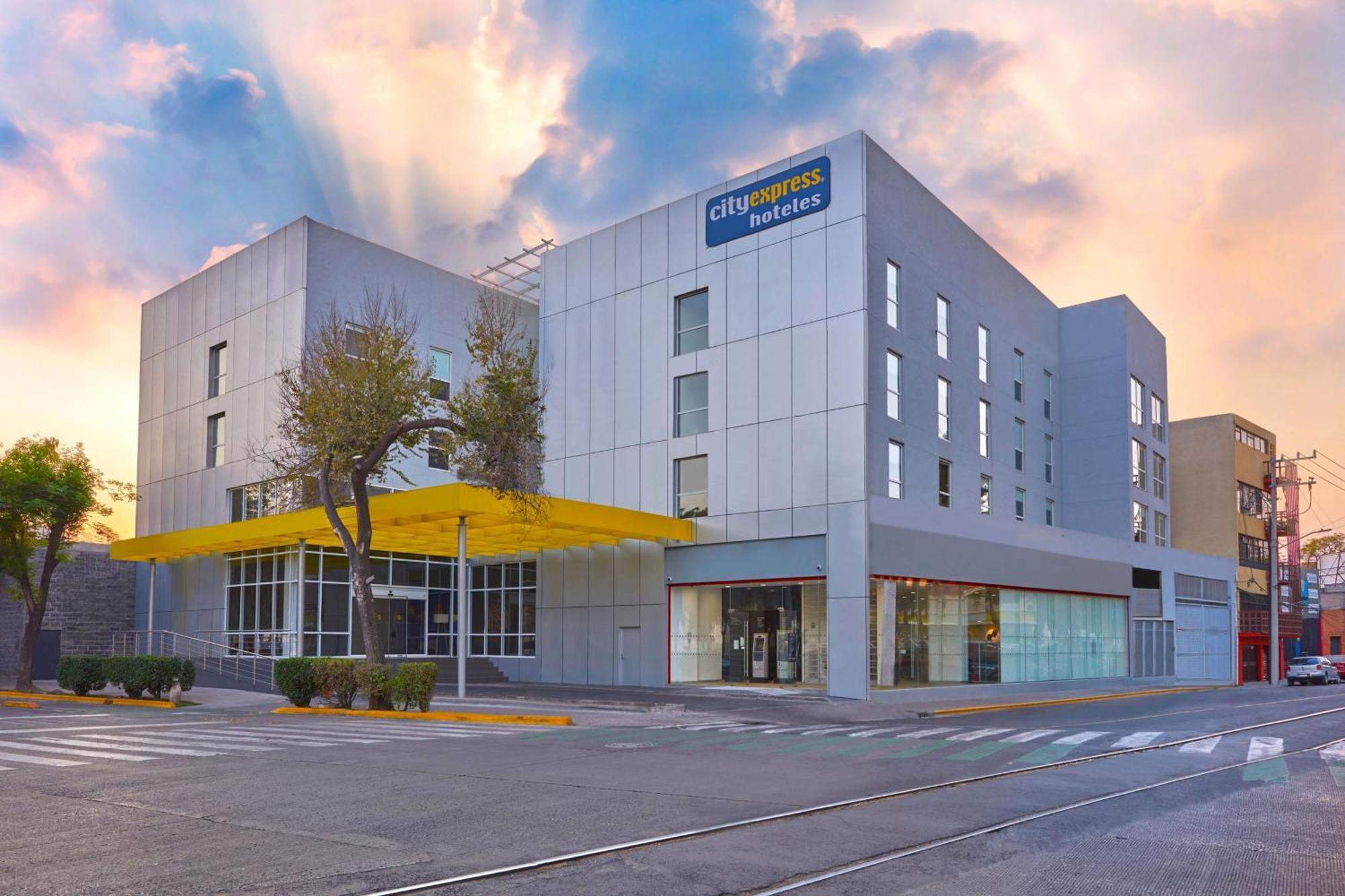 City Express By Marriott Ciudad De Mexico La Villa Extérieur photo